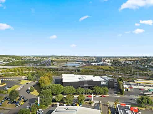1004/8 Lakewood Court, Manukau