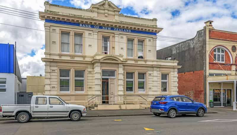 12-/14 High Street, Marton