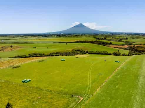 1 & 2/1-2 Inuawai Road, Okaiawa