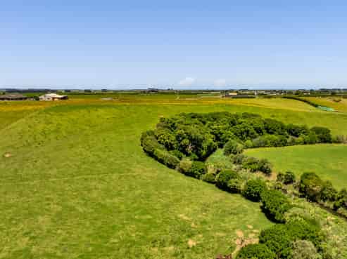 1 & 2/1-2 Inuawai Road, Okaiawa