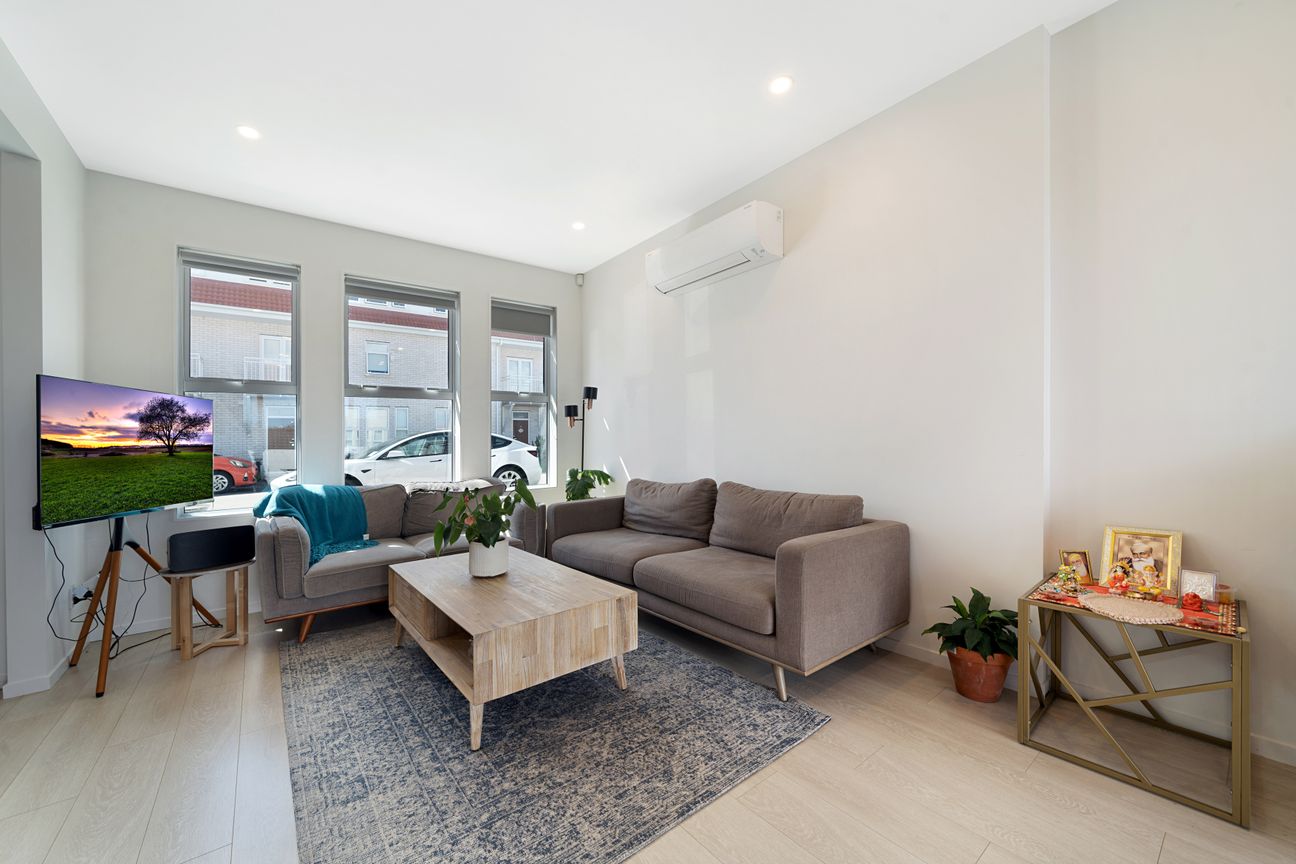 Urgent Sale required Present all Offers – pohled 6