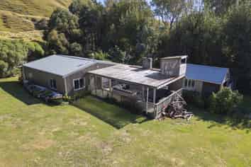 645A Te Awaiti Road, Martinborough