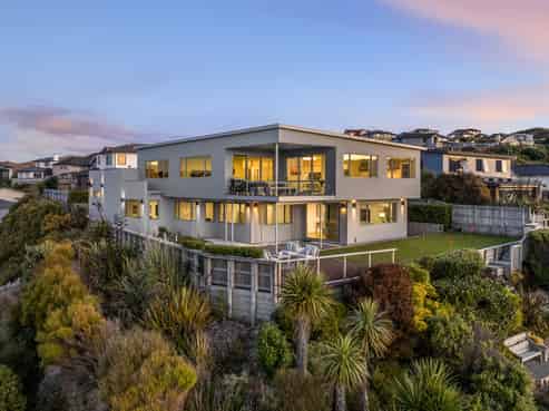 22 Milford Street, Aotea