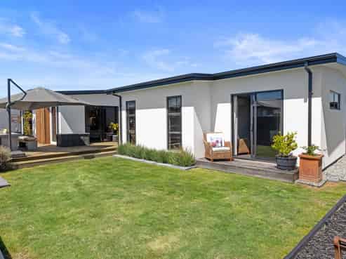 69 Sutherland Drive, Woodend Beach