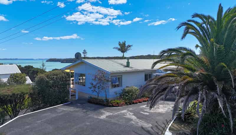 28 Okiato Road, Russell