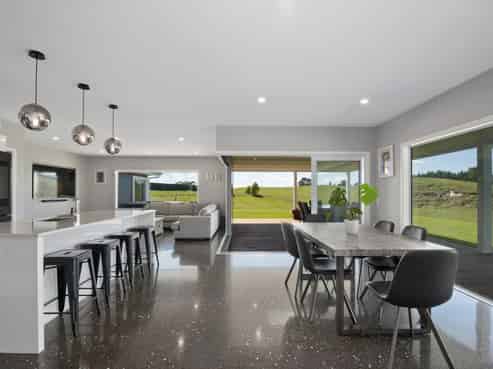1398 Poihipi Road, Oruanui