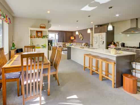 10 Woodglen Drive, Woodend
