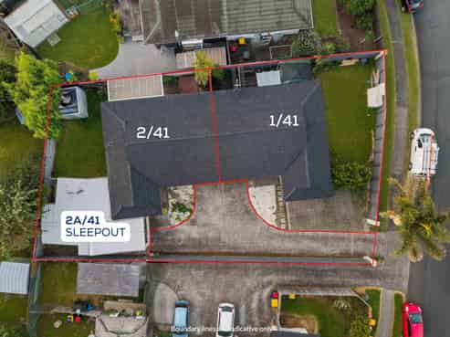 2/41 Challen Close, Conifer Grove