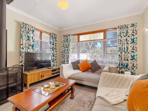 89 Anzac Parade, Whanganui East