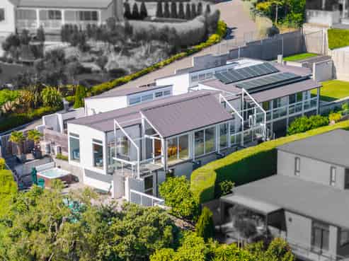 12 Balmoral Lane, Redcliffs