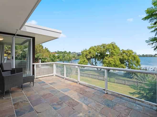 9 Eric Price Avenue, Takapuna