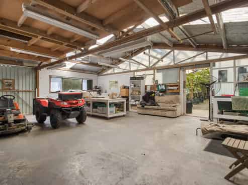 2 Stokes Road, Katikati