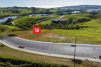 12 Rerekahu Street, Raglan