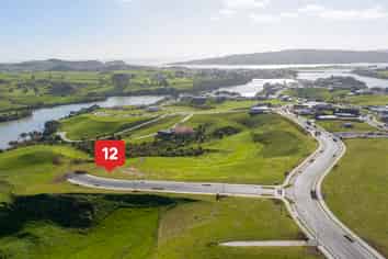 12 Rerekahu Street, Raglan