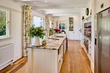 68 Cheviot Road, Lowry Bay, Eastbourne