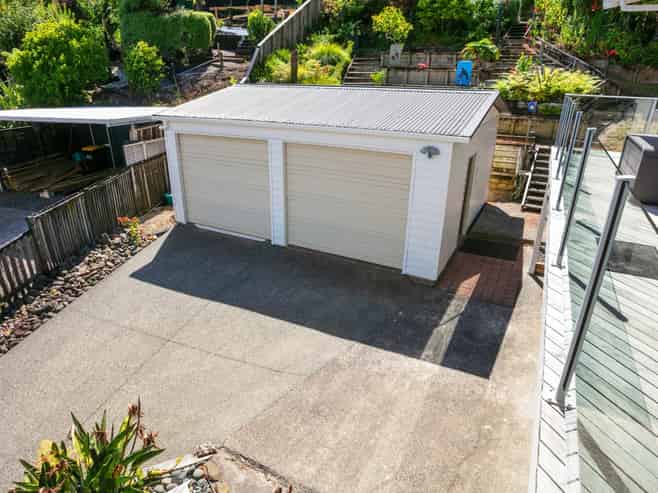 25 Trotter Ave, Waiomu