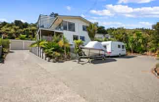 25 Trotter Ave, Waiomu