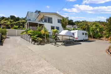 25 Trotter Ave, Waiomu