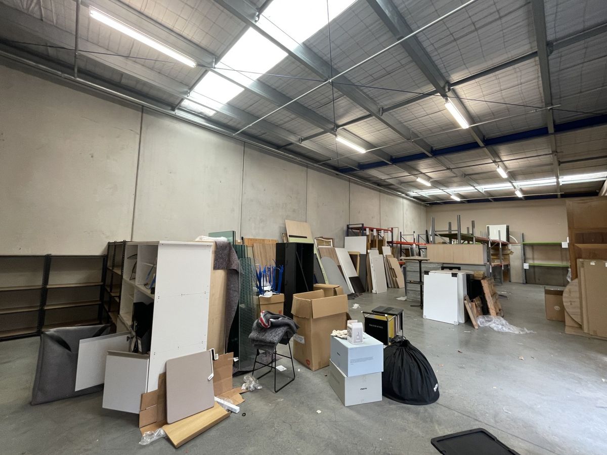 194sqm of Pure Warehouse | AVAILABLE NOW - Widok 4