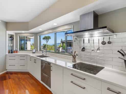 11 Webber Street, Paraparaumu Beach