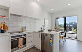 2/28 Westgate Drive, Westgate