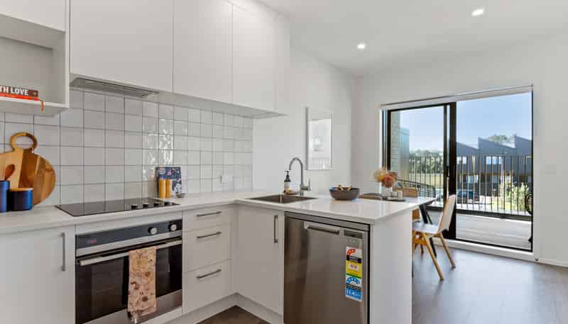 2/28 Westgate Drive, Westgate