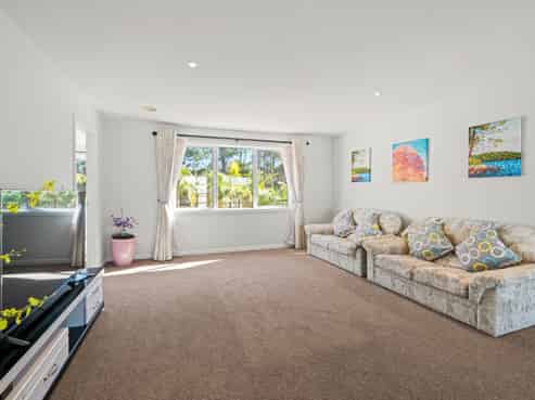 4  New Dawn Lane, Albany Heights