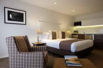 Luxury 20 Unit Motel. Wanaka's Newest Motel