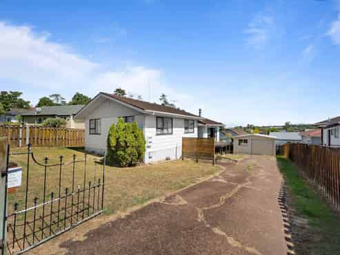 143 Aviemore Drive, Highland Park