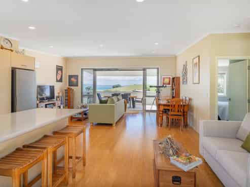 10 Otama Beach Road, Opito Bay