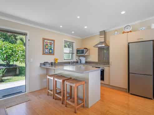 10 Otama Beach Road, Opito Bay