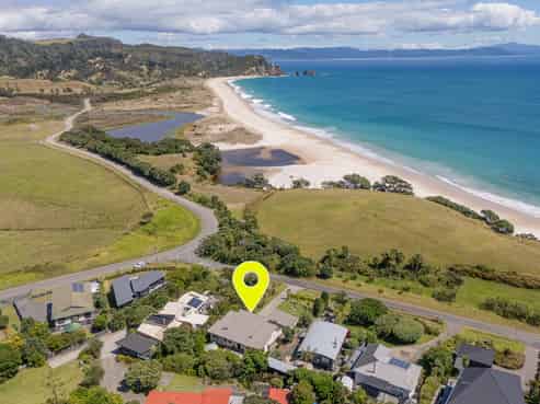 10 Otama Beach Road, Opito Bay