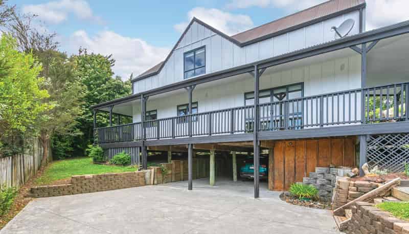 27 Taurua Place, Coromandel