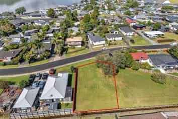 1d White Street, Whitianga
