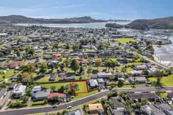 1d White Street, Whitianga