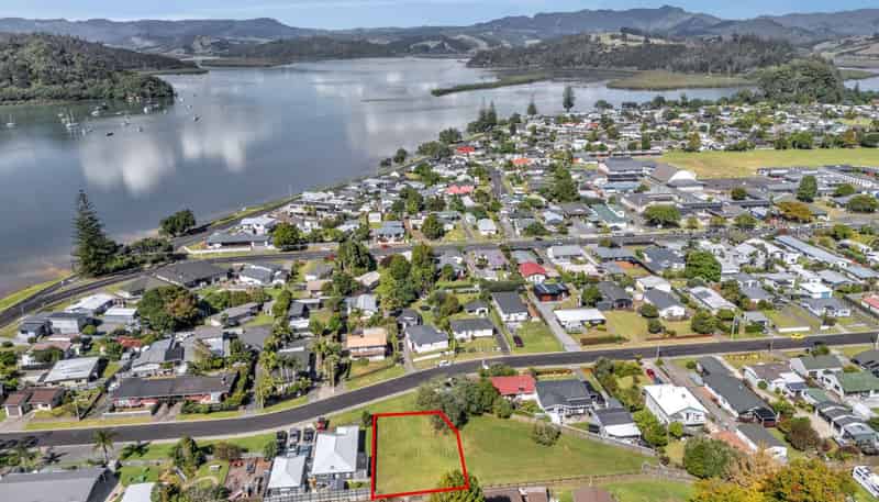 1d White Street, Whitianga