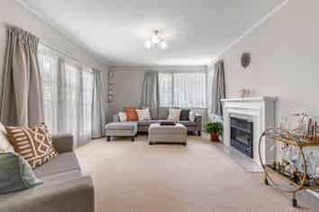 54 Whitney Street, New Windsor