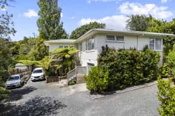 54 Whitney Street, New Windsor