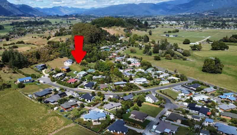 30 Arapeta Place, Takaka