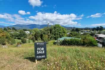 30 Arapeta Place, Takaka