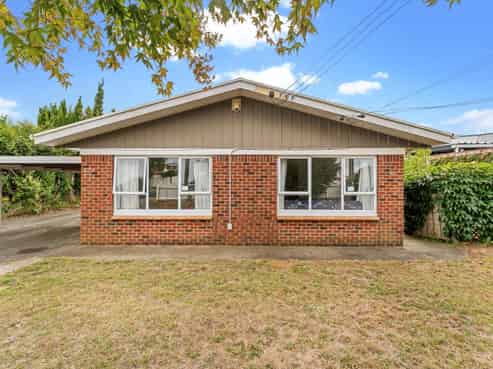 1/81 and 2/8 Christmas Road, Manurewa