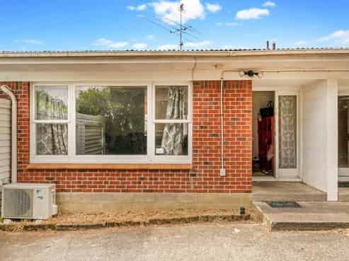 1/81 and 2/8 Christmas Road, Manurewa