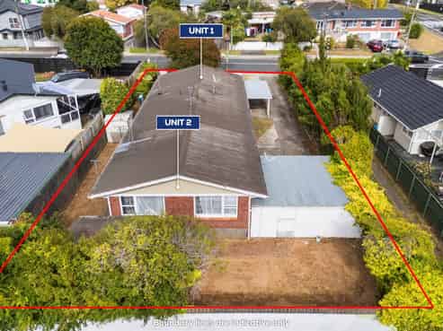 1/81 and 2/8 Christmas Road, Manurewa