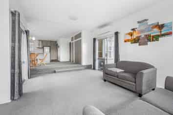 24 Mountain Road, Morningside