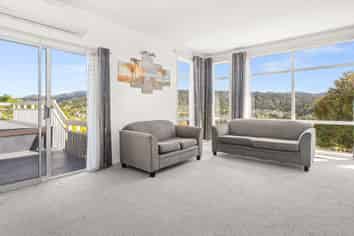 24 Mountain Road, Morningside