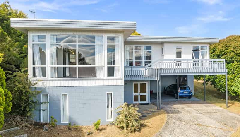 24 Mountain Road, Morningside