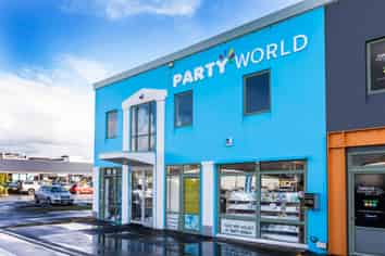 High profile mixed use opportunity