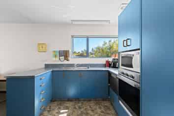 8 Key Crescent, Seddon