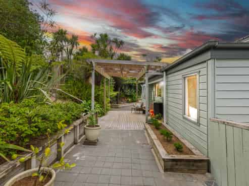 1/24 Jellicoe Road, Murrays Bay