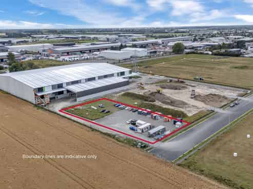 Fantastic 3,665sqm site - ripe for development!